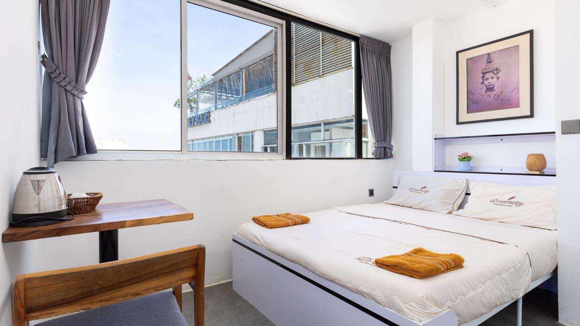 Sky Hotel Central Phnom Penh - Rooms & Apartments Ngoại thất bức ảnh